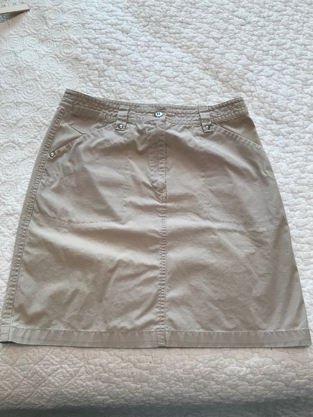 LL Bean 2 pocket 💯% khaki mini skirt (10)